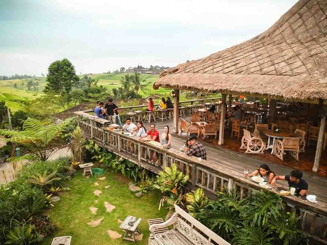 Gallery 1 - Warung Jatiluwih View